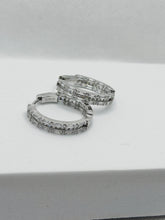 ARRACADA GRANDE BAGUETTES - BROCHE CLICK - PLATA .925