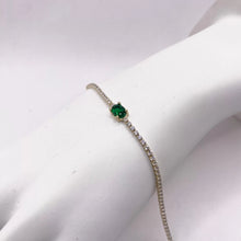 PULSERA TIPO TENNIS CON ZIRCONIA OVAL CENTRAL VERDE - ORO 10K