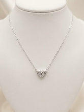 COLLAR GARGANTILLA CORAZÓN MINI ZIRCONIAS  - PLATA .925