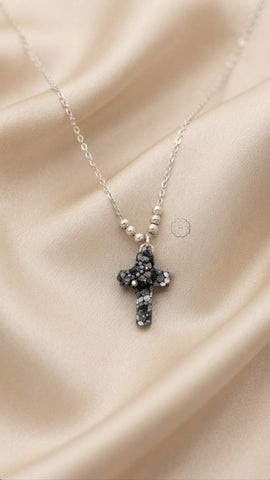 COLLAR GARGANTILLA CRUZ CON MICROPERLA - PLATA .925