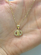 CADENA CON MEDALLA VIRGEN DE GUADALUPE OVALADA HORIZONTAL - AMARILLA - ORO 10K