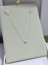 COLLAR GARGANTILLA CORAZÓN MINI ZIRCONIAS  - PLATA .925