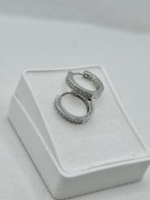 ARRACADA HUGGIE MEDIANA BÁSICA - PLATA .925