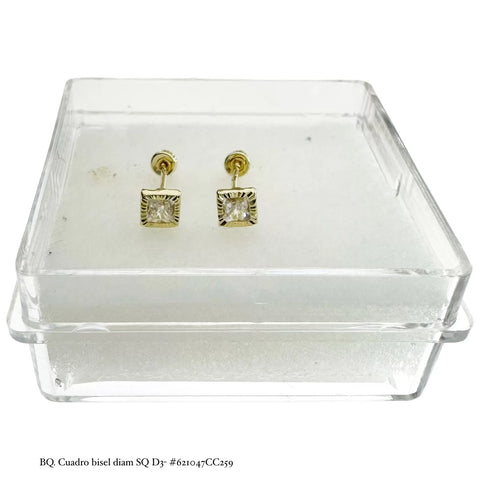 BROQUEL CUADRO ZIRCONIA BISEL DIAMANTADO ORO 10K - CHICO