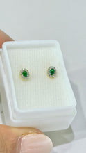 ARETE HALO OVALADO ZIRCONIA VERDE - 6 mm x 5 mm - ORO 10K