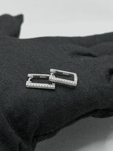 ARRACADA CUADRADA LÍNEA ZIRCONIA - PLATA .925