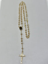 ROSARIO CRISTAL GOLDEN CON VIRGEN GUADALUPE ENCAPSULADO