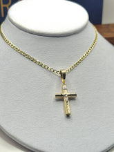 CADENA BARBADA CON CRISTO TUBULAR - 60 CM - ORO 10K