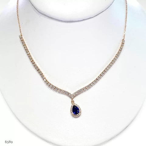 GARGANTILLA ELEGANTE CON CRISTAL COLGANTE AZUL GOTA