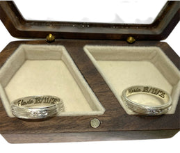 GRABADO LÁSER EN ARGOLLAS DE MATRIMONIO