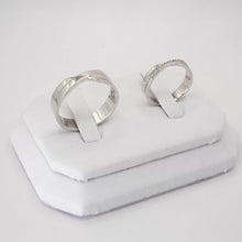 ARGOLLAS ORO BLANCO DISEÑO MOÑO - ORO 14K