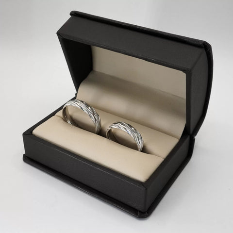 ARGOLLAS ORO BLANCO - DIAMANTADO LÍNEAS TRANSVERSALES - ORO 14K