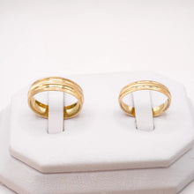 ARGOLLAS ORO AMARILLO - FONDO RAYAS CON LÍNEAS LISAS - ORO 10K