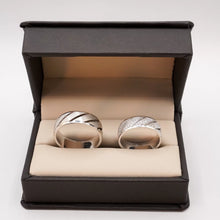 ARGOLLAS ORO BLANCO - RESAQUE LÍNEAS DIAGONALES - ORO 14K