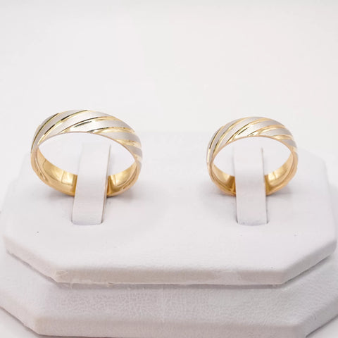 ARGOLLAS BI COLOR - LÍNEAS DIAGONALES BLANCO MATE Y AMARILLA LISA - ORO 14K