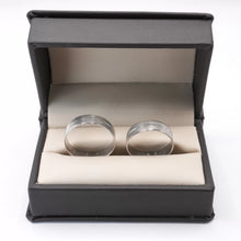 ARGOLLAS ORO BLANCO - MATE PLANA CON MARGEN Y LÍNEA CENTRAL LISAS - ORO 10K