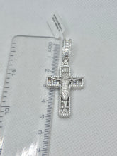 DIJE CRISTO CON PIEDRA ZIRCONIA BAGUETTE - PLATA .925