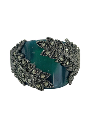 ANILLO PIEDRA VERDE CON HOJAS MARQUESITA - PLATA .925