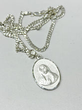 CADENA CON MEDALLA DOBLE VISTA VIRGEN DE GUADALUPE - MATE - PLATA .925