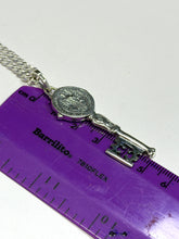 DIJE DE LLAVE DE SAN BENITO ABAD PAVONADO - 5 CM  - PLATA .925