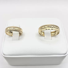 ARGOLLAS ORO AMARILLO - LINEAS CENTRAL FACETADA ANCHA - ORO 10K