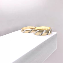 ARGOLLAS BI COLOR - LINEAS DIAGONALES BLANCO FONDO AMARILLO - ORO 10K