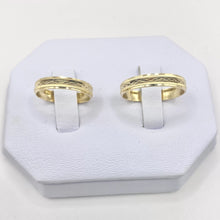 ARGOLLAS ORO AMARILLO - LINEA CENTRAL FACETADA DELGADA - ORO 10K