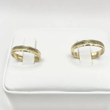 ARGOLLAS ORO AMARILLO - LINEA CENTRAL FACETADA DELGADA - ORO 10K