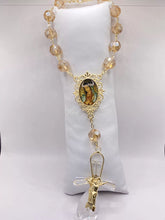 MISTERIO HONEY CON CRUCERO VINTAGE VIRGEN GUADALUPE Y CRISTO GOTA