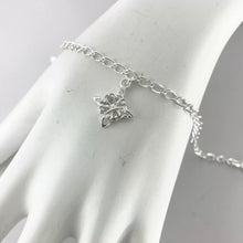 PULSERA CON DIJE DE NUDO DE BRUJA - PLATA .925
