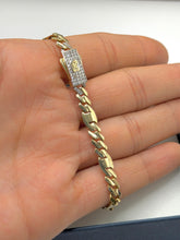 PULSO FIGARO GUCHI ARCADE - 16 cm X 5 mm - ORO 10K