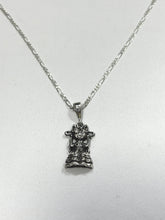COLLAR CON DIJE DE MUÑECA LELE PLATA .925