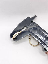 ARRACADA DISEÑO LINEAS - 2 CM x 4 MM - ORO 10K