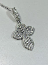 DIJE DE CRUZ CURVA CON ZIRCONIA - PLATA .925
