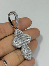 DIJE DE CRUZ CURVA CON ZIRCONIA - PLATA .925