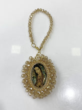 COLGANTE MEDALLA DOBLE VISTA BORDADA CRISTAL (San Judas Tadeo / Virgen de Guadalupe)