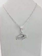 CADENA CON DIJE DE BIRRETE ZIRCONIAS PARA GRADUACIÓN- MOD. 2 - PLATA .925