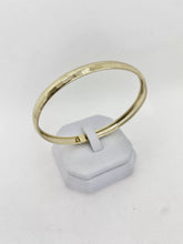 ARO OVALADO - FACETADO CUADROS - 6.8 cm x 6 mm - ORO 10K