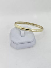 ARO OVALADO - FACETADO CUADROS - 6.8 cm x 6 mm - ORO 10K