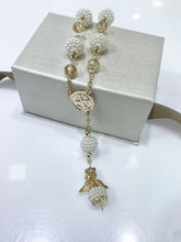 MISTERIO PERLA BORREGO CON ANGEL DORADO