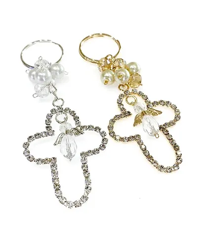 LLAVERO CRUZ CONTORNO CON ANGELITO COLGANTE