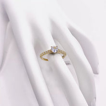 ANILLO MONTADURA CON ZIRCONIA CENTRAL CLASICO - ORO 10K