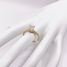 ANILLO MONTADURA CORAZÓN ZIRCONIA CENTRAL CUADRO - ORO 10K