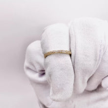 ANILLO CHURUMBELA COMPLETA CON ZIRCONIAS BLANCA - ORO 10K