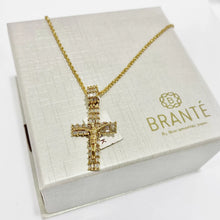 CADENA CON CRISTO ZIRCONIAS BAGUETTES CHICO -  ORO 10K