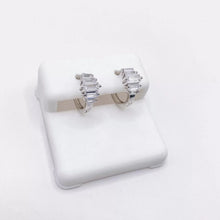 ARRACADA BAGUETTES ZIRCONIA  - PLATA .925