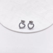 ARETE BROQUEL CORAZÓN CONTORNO ZIRCONIAS - PLATA .925