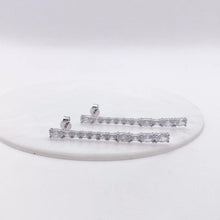 ARETE LÍNEA RECTA ELEGANTE - PLATA .925