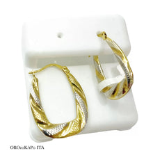 ARRACADA RECTANGULAR DETALLES ORO BLANCO - ORO 10 K