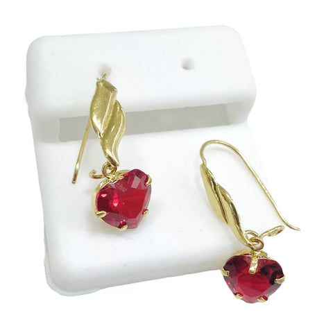 ARETE MONTADURA CON CORAZÓN ZIRCONIA GUINDA - ORO 10K